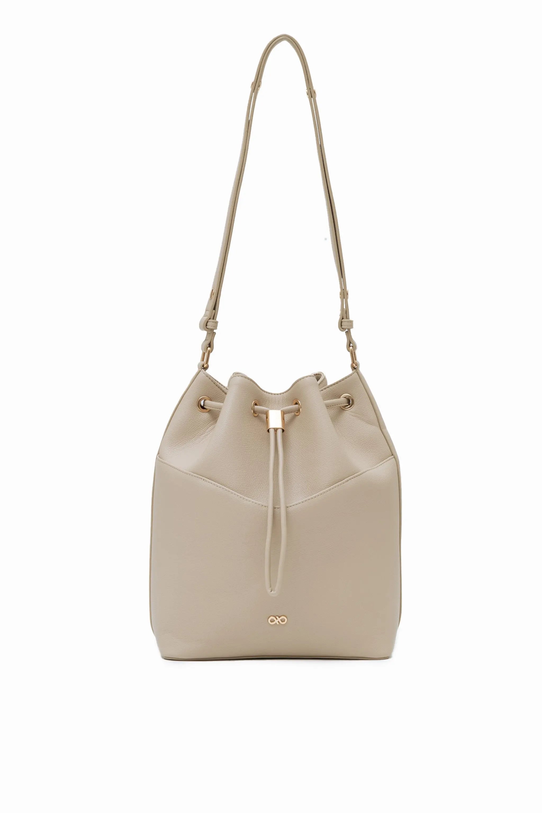 IMPERFECTLY YOURS BUCKET BAG IN SAND