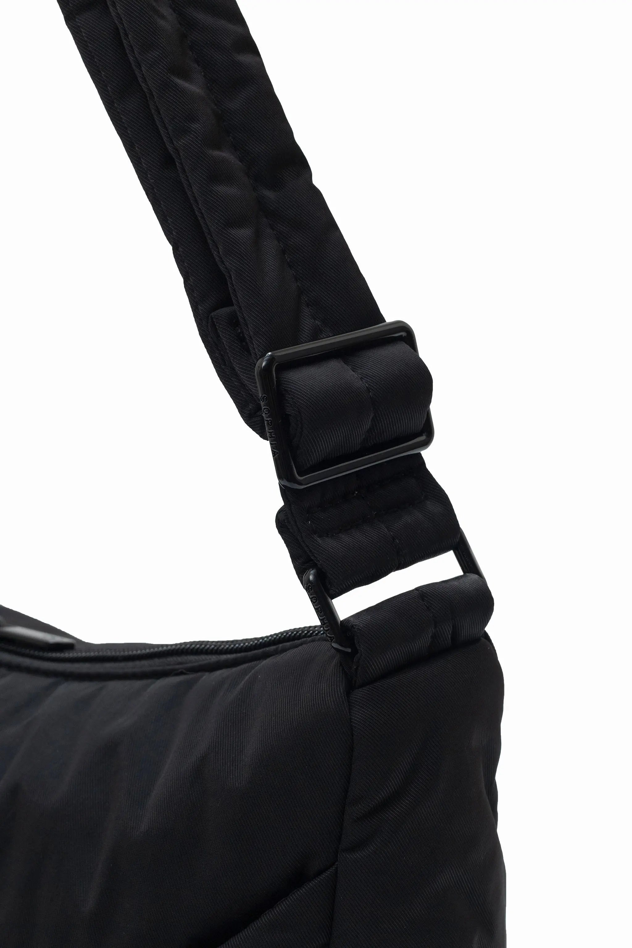 SIGNATURE POCKET CROSSBODY BAG 2.0 IN POSH JET BLACK
