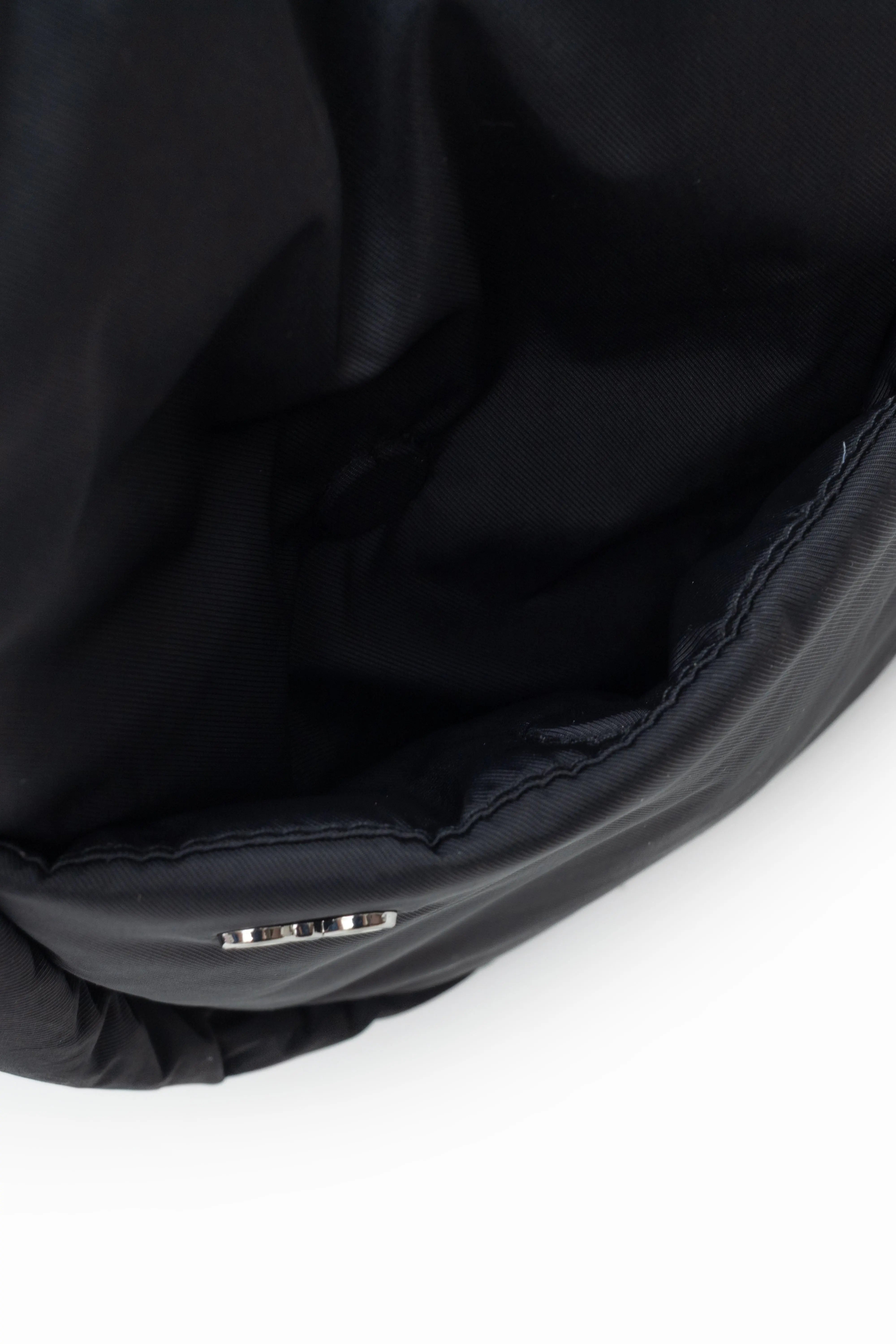 SIGNATURE POCKET CROSSBODY BAG 2.0 IN POSH JET BLACK