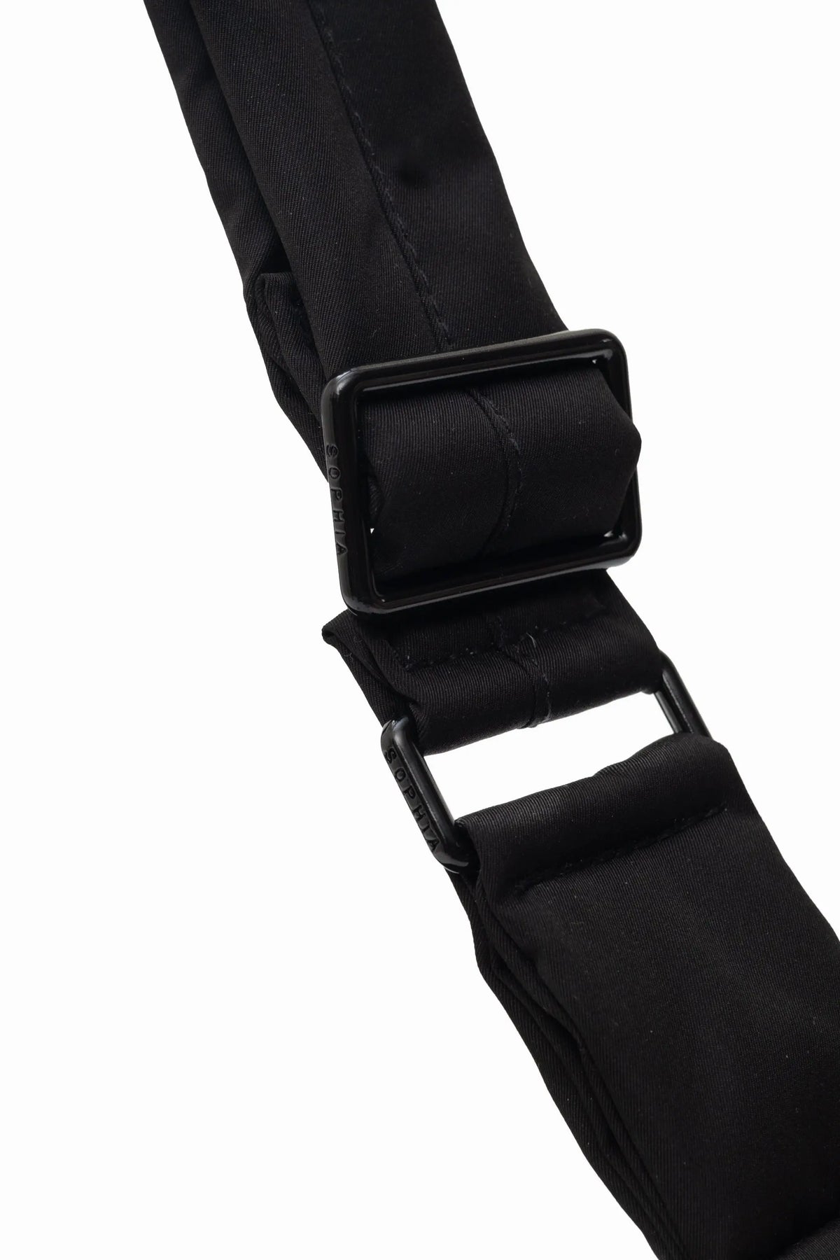 COSY LUXE L CRESCENT BAG 2.0 IN JET BLACK