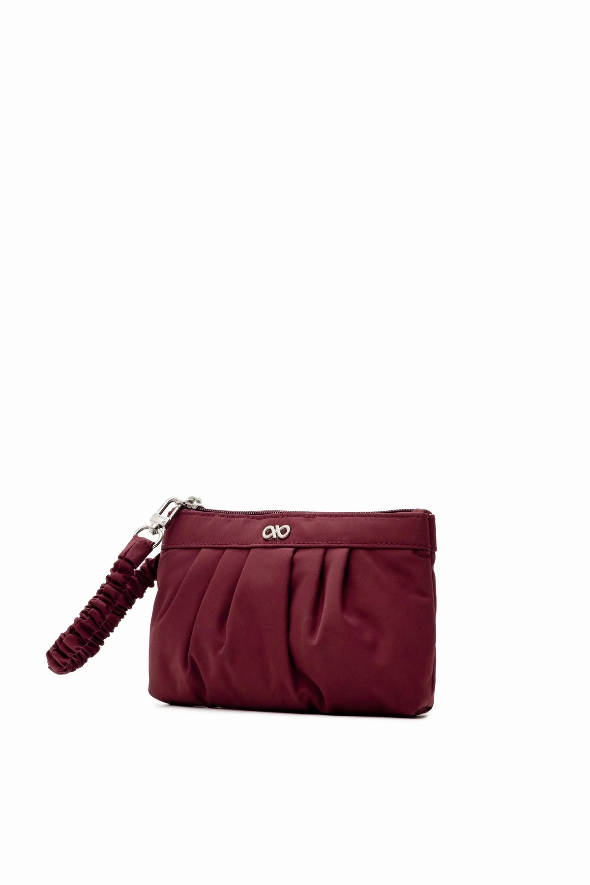 THE DAILY WRISTLET IN WINE