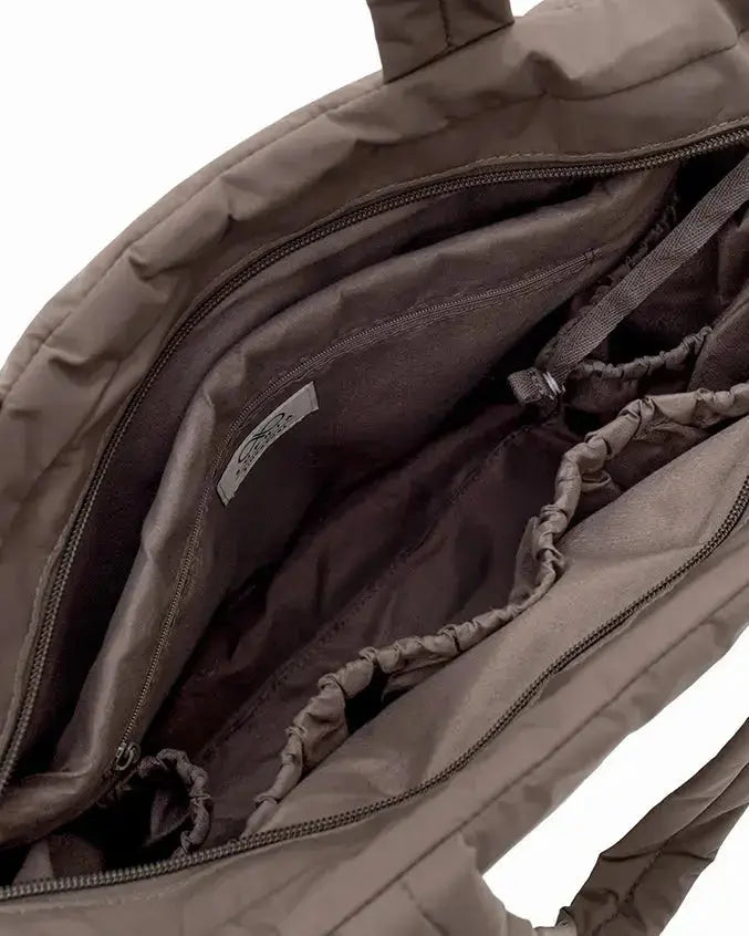 POSH TOTE BAG 2.0 IN TAUPE