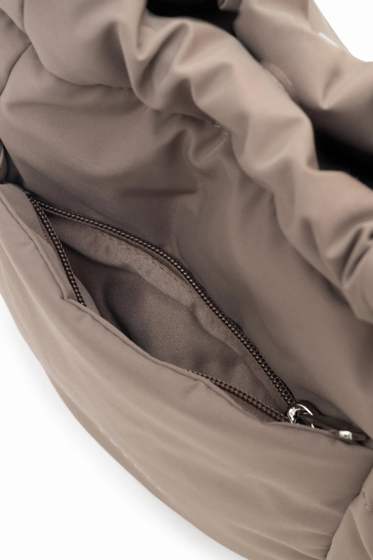 MINI COSY LUXE BUCKET BAG IN TAUPE