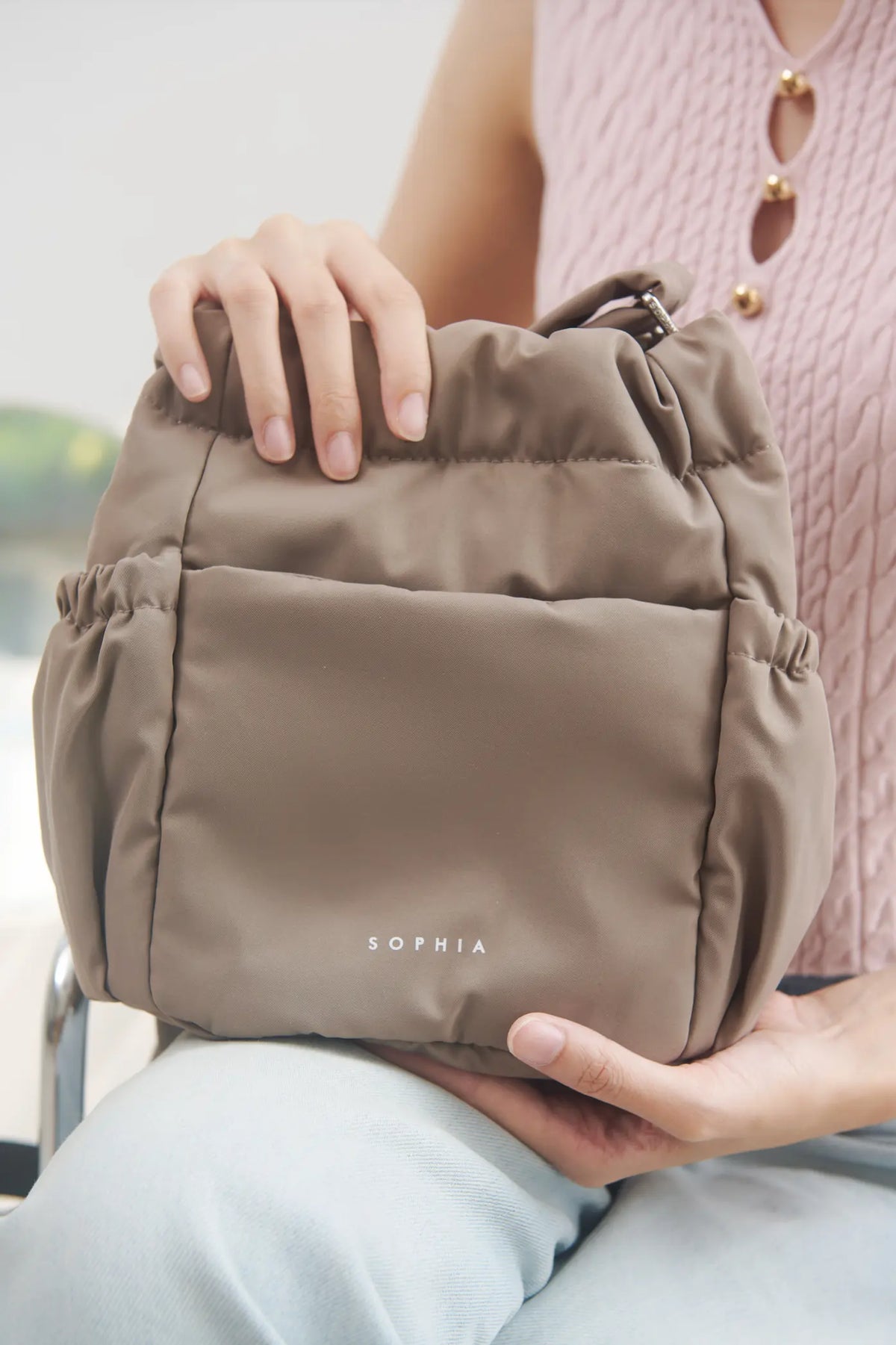 MINI COSY LUXE BUCKET BAG IN TAUPE