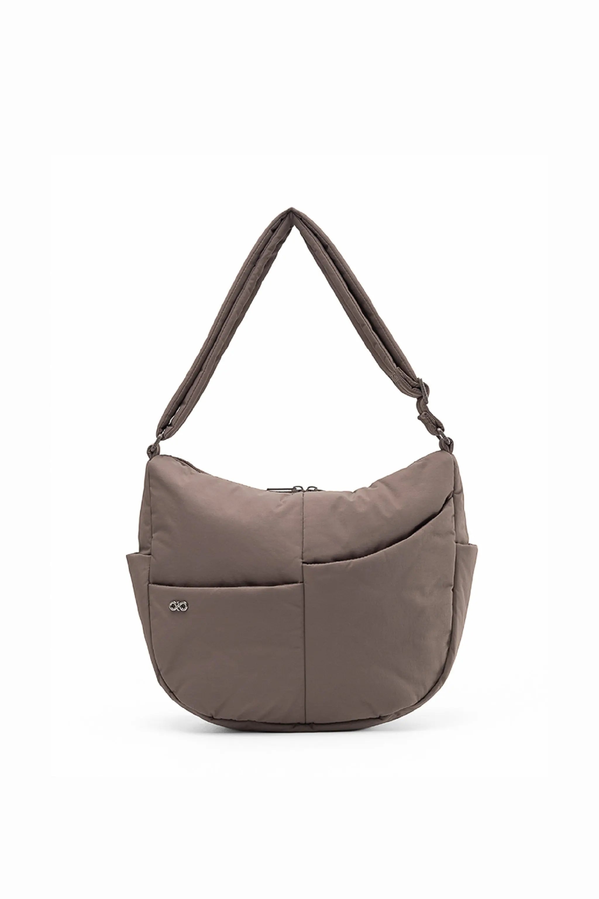 SIGNATURE POCKET CROSSBODY BAG IN POSH TAUPE
