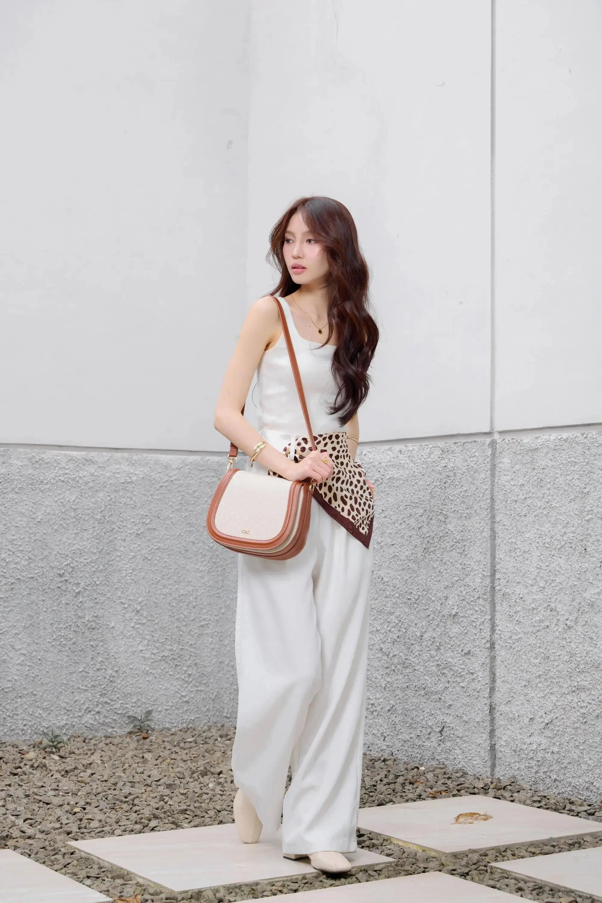 CALLY CANVAS SADDLE CROSSBODY BAG - The Sophia Label