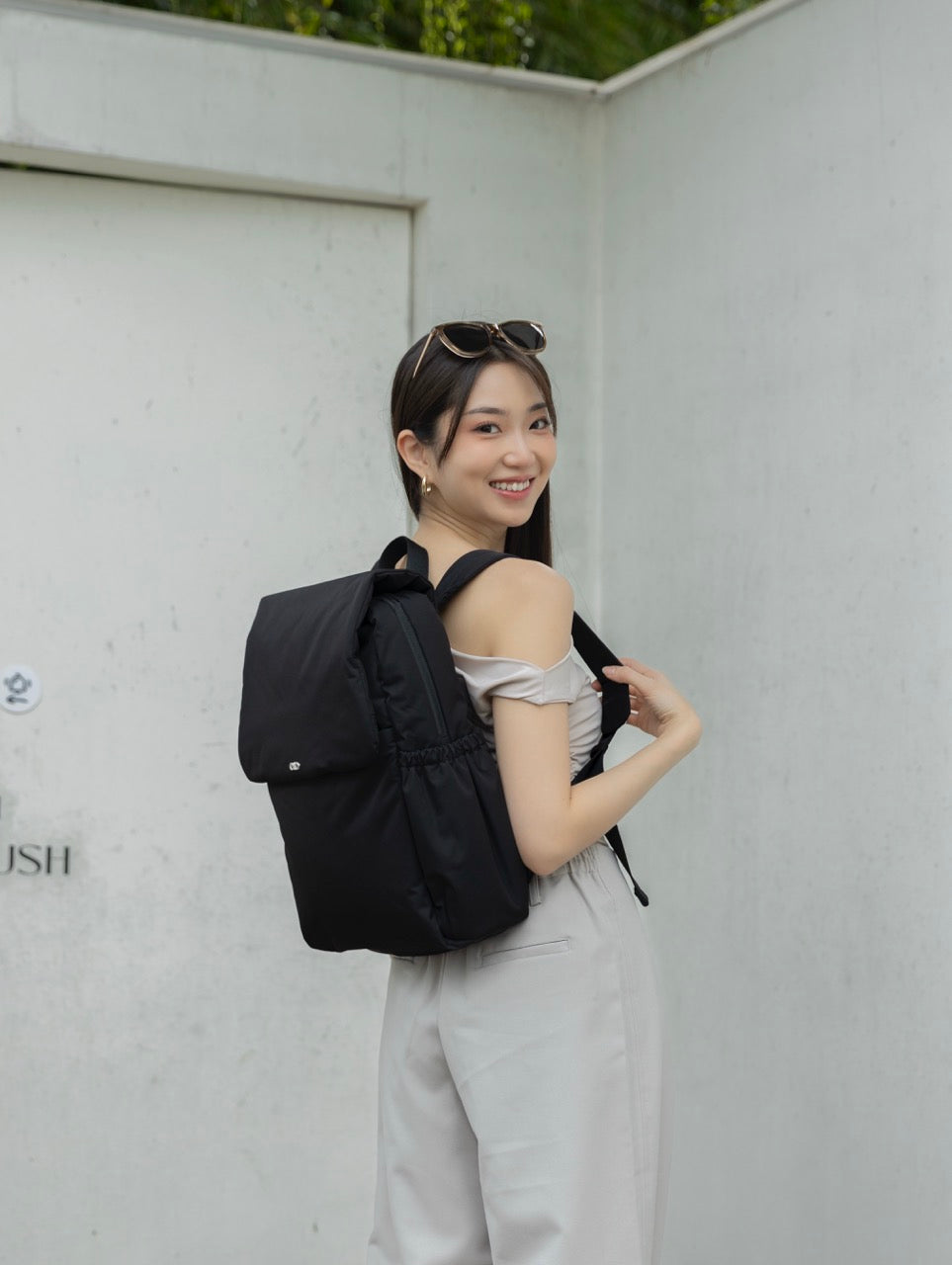 COSY LUXE UTILITY BACKPACK IN JET BLACK