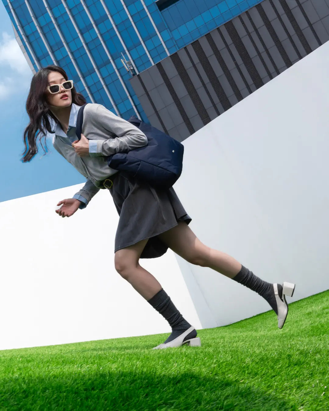 POSH TOTE BAG IN MIDNIGHT TSL Singapore