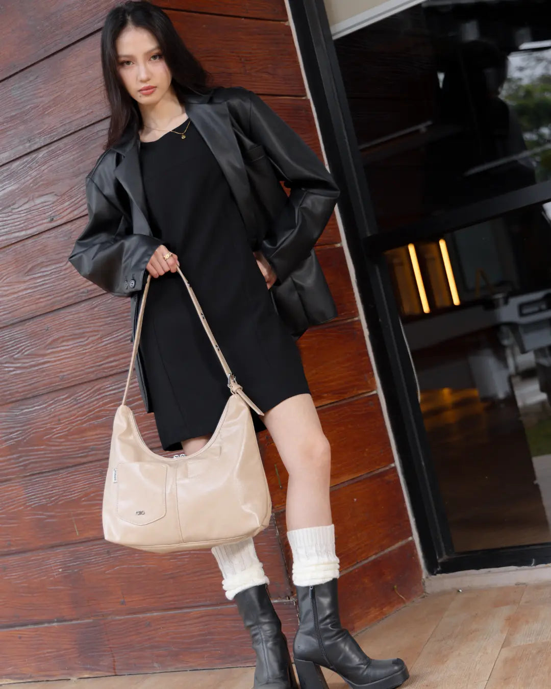 SIGNATURE POCKET LEATHER HOBO BAG IN SAND TSL Singapore