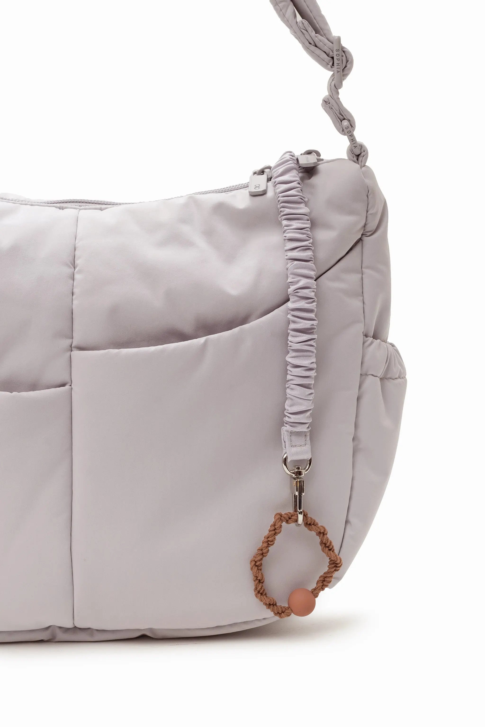 SIGNATURE POCKET CROSSBODY BAG 2.0 IN COSY DOVE GREY 