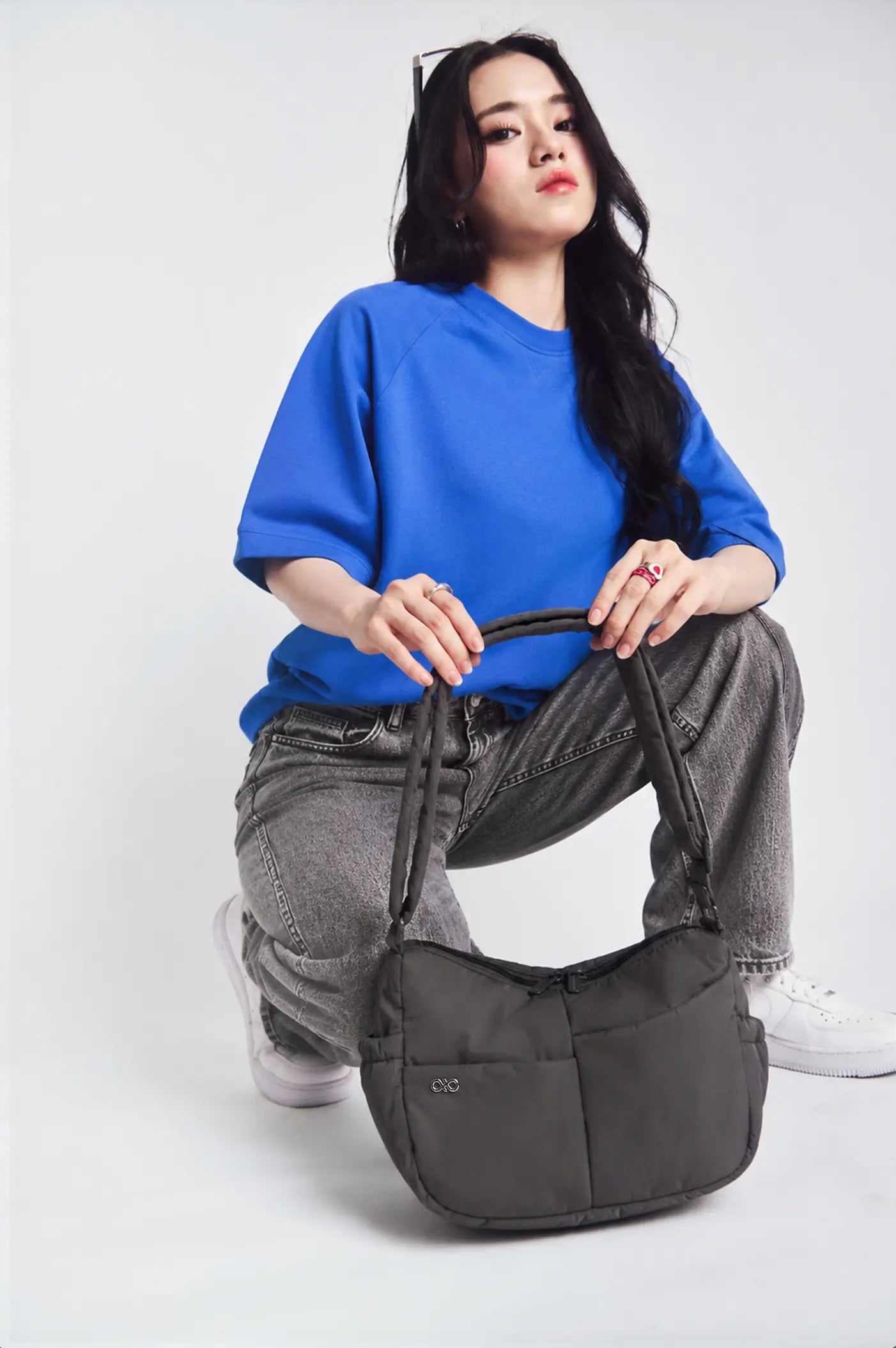 MINI SIGNATURE POCKET CROSSBODY BAG IN POSH STORM 